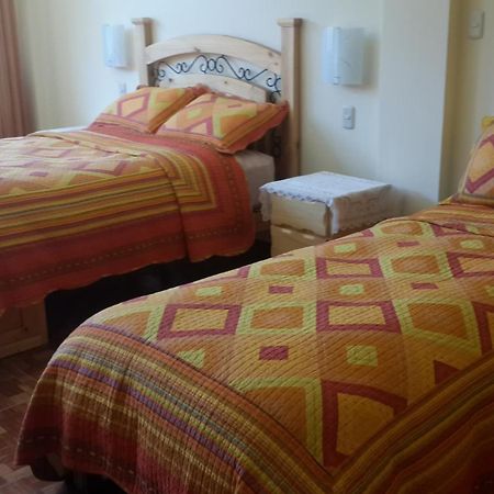 Morales Guest House Huaraz  Room photo
