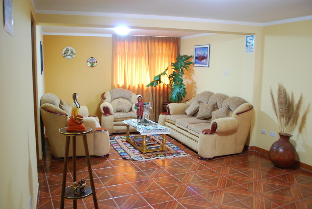 Morales Guest House Huaraz  Exterior photo