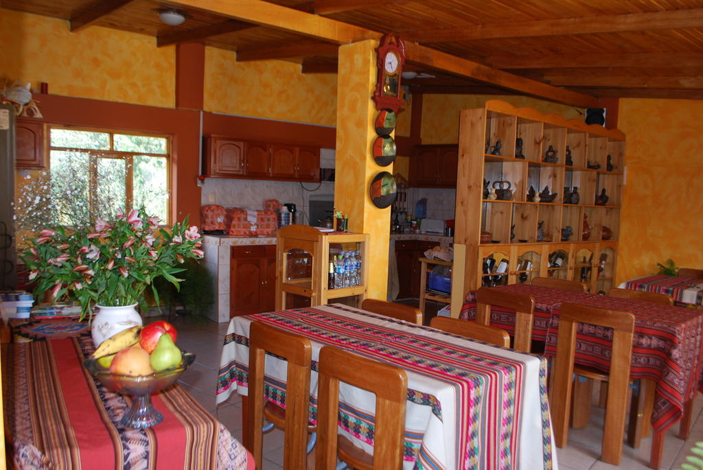 Morales Guest House Huaraz  Exterior photo