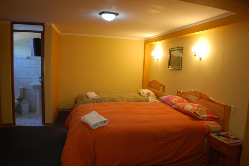 Morales Guest House Huaraz  Exterior photo